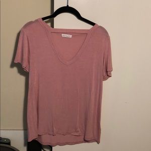 Socialite choker style T-shirt in pink